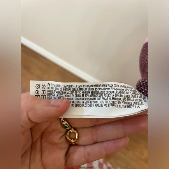 NWOT Forever 21|| Strawberry Knit Mini Dress w/ spaghetti straps. Size Medium - Picture 6 of 7